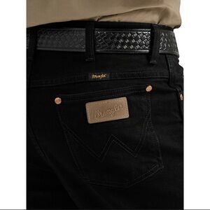 Wrangler Cowboy Cut Slim Fit Jean in Black